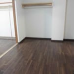  (居間)