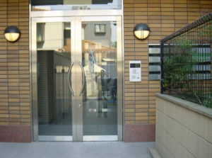 聖観ビル 301 マンション入り口ドア