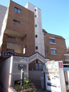 聖観ビル　301　建物外観正面エントランス