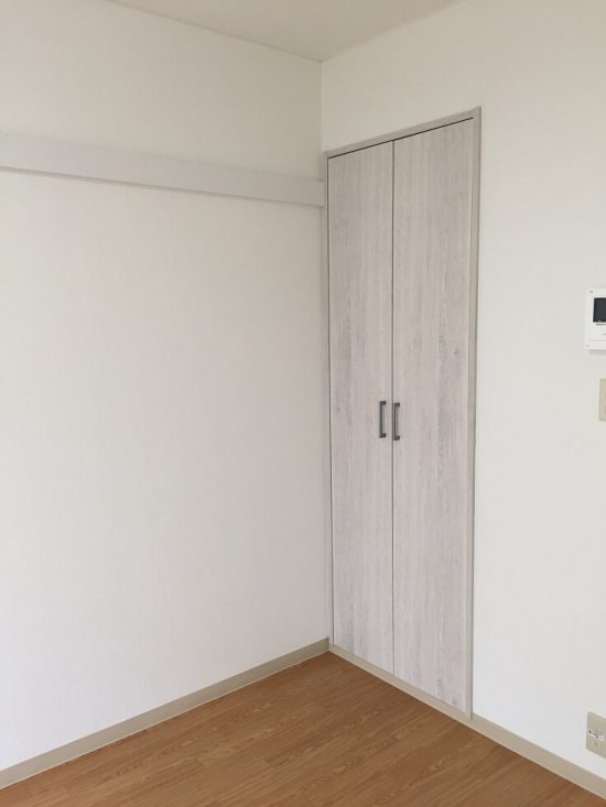  (居間)