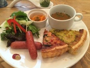 高円寺のグルメ人気店ぽたかふぇキッシュ 高円寺のグルメ人気店ぽたかふぇキッシュ
