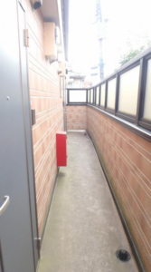 ドミシルAYA六番館202 共用廊下