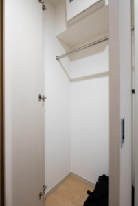 ミュージション野方brio　402　クローゼット収納部分