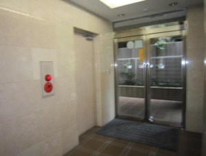 アルカディア中野Ⅲ 205 エントランス共用スペース