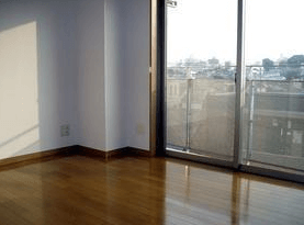 ベルヴュ中野 402 居間バルコニー窓