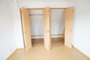 シティ・ソレイユⅡ302 クローゼット収納部分