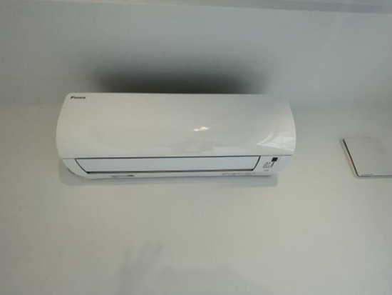 エアコン